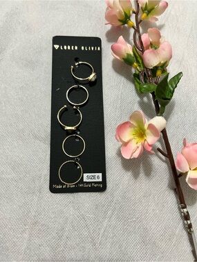 NWT Loren Olivia Gold-Tone Stacking Rings (Size 6)